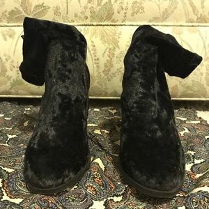 Forever 21 Shoes - Velvet booties Forever 21 Shoes - Velvet booties